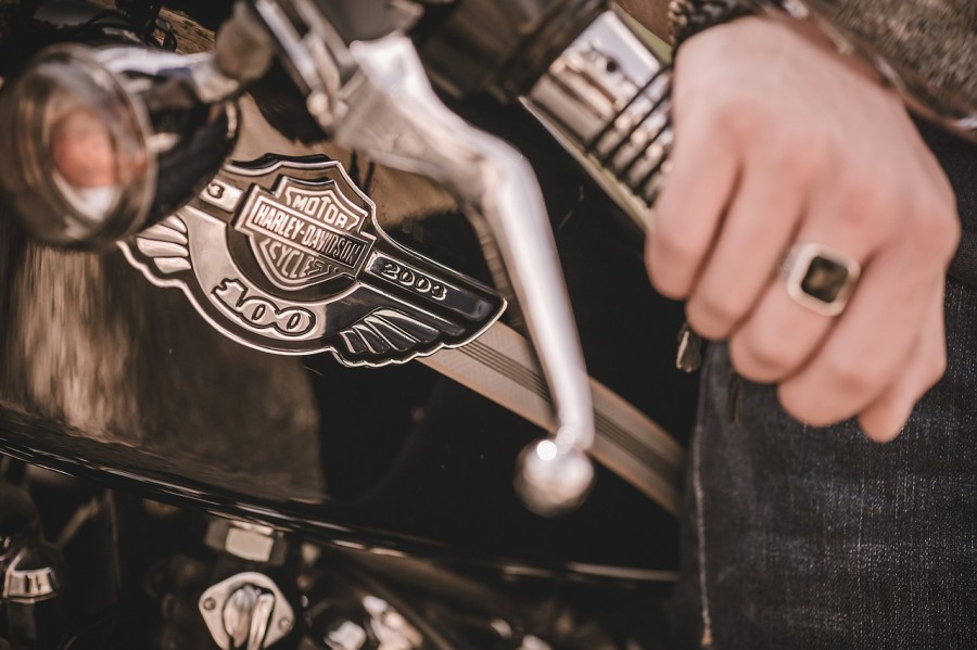 Quelles sont les caractéristiques de la Pan America Harley Davidson ? 
