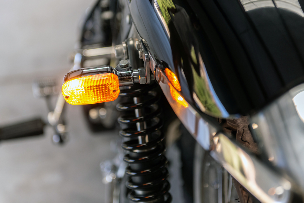 Clignotant led de moto : pour améliorer la sécurité ?