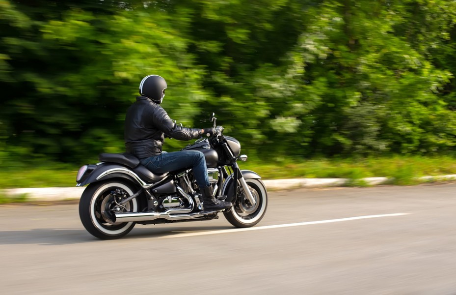 Comment choisir sa moto roadster ?