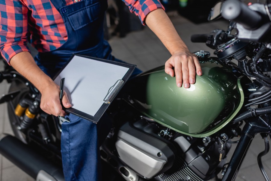 Contrôle technique moto : bientôt obligatoire ?